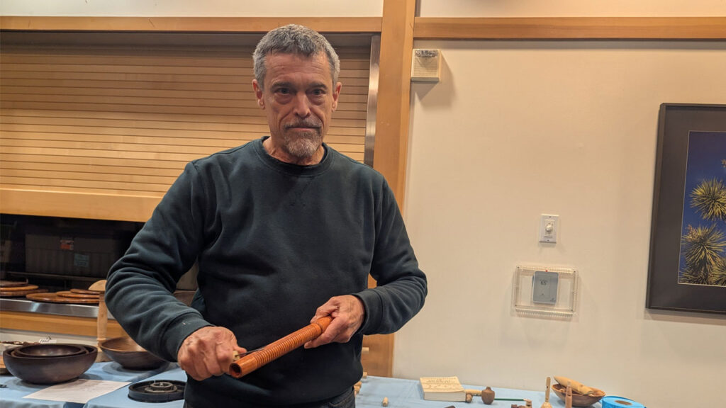 Claude Godcharles made a Colombian guacharaca