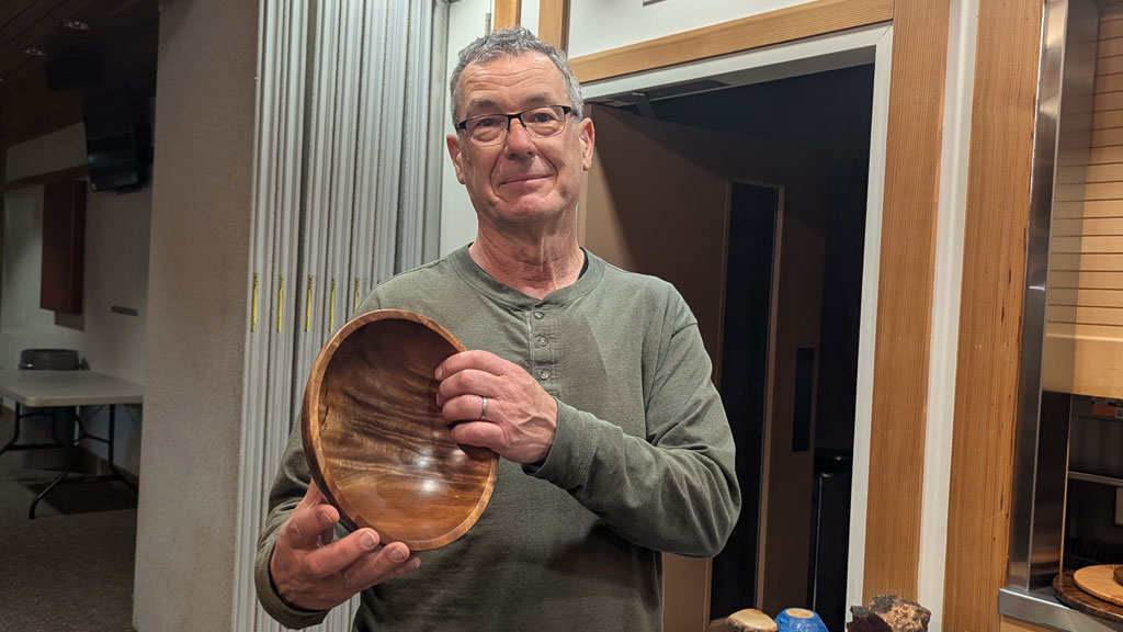 Jon Bishop turned a camphor bowl