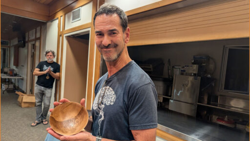 Chip turned a bowl from coast live oak
