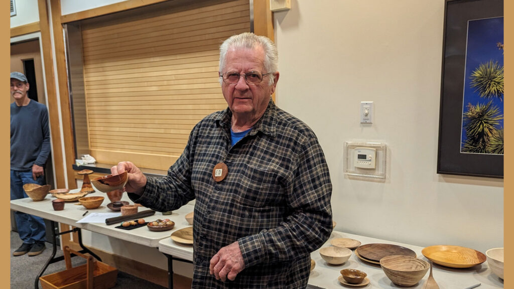 Ed Howes Presents Thin Bowl